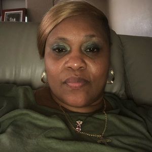 Meet your Posher, Rubenana